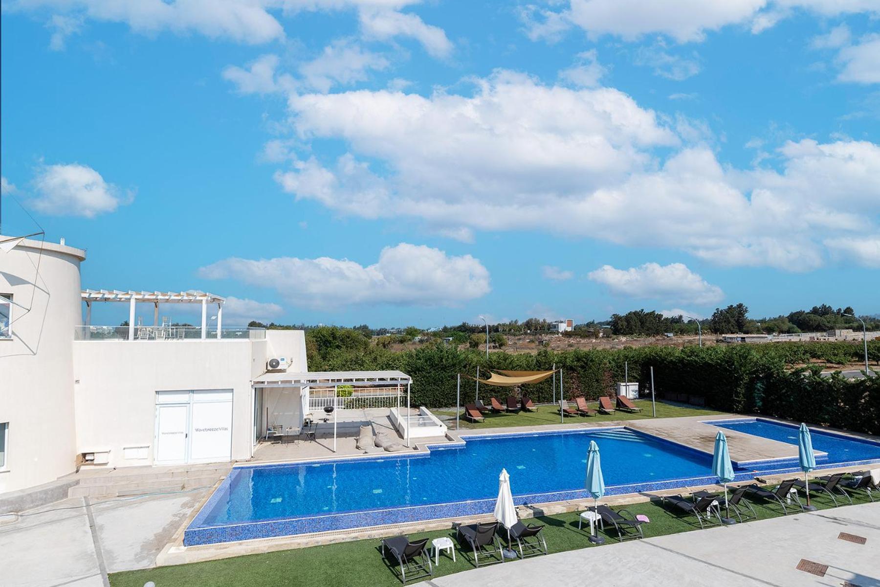 Blue Diamond Beach Villas Paphos Exteriör bild
