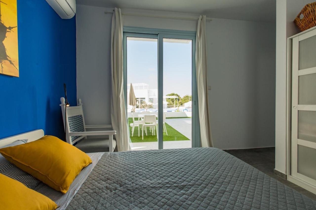 Blue Diamond Beach Villas Paphos Exteriör bild